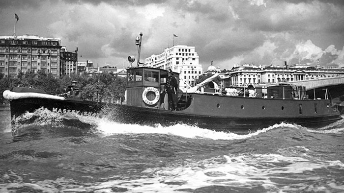 Massey Shaw - London Fireboat