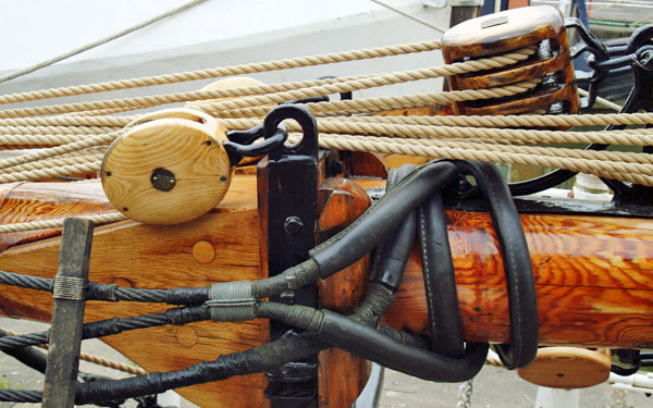 Masts and Rigging